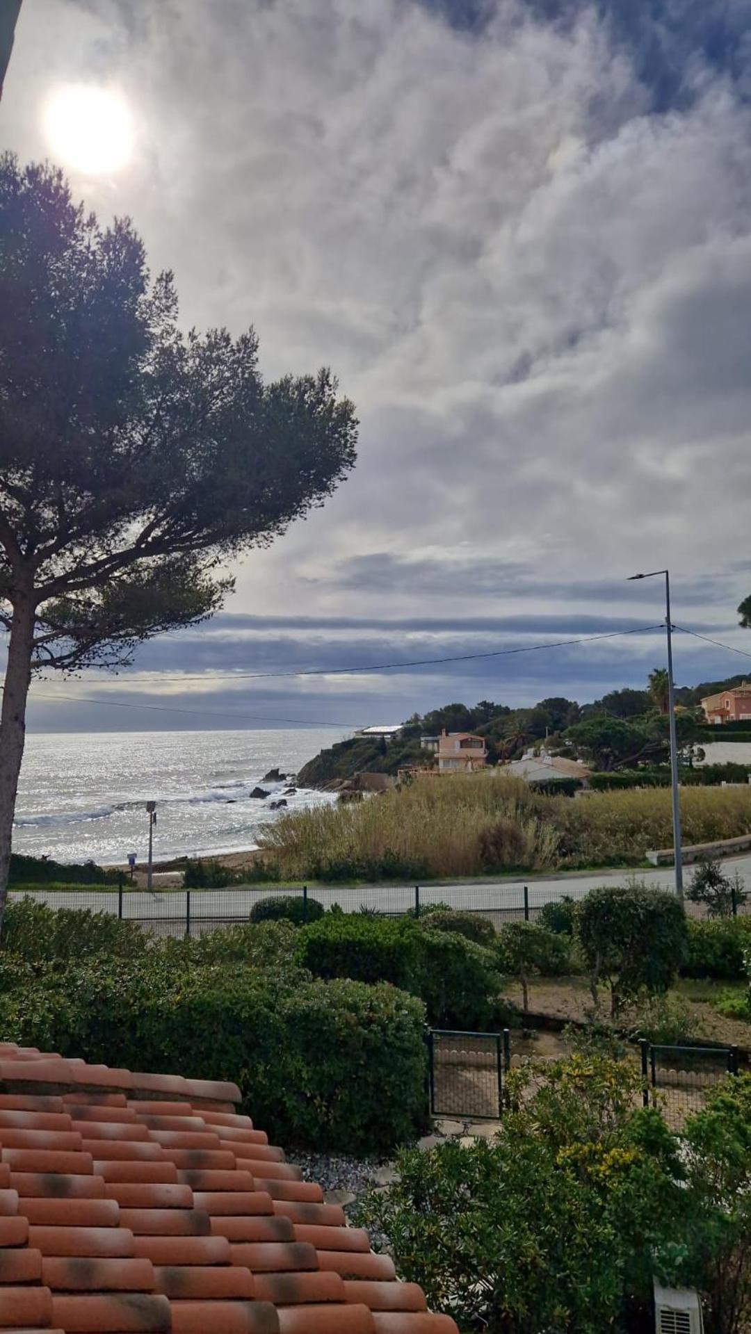 Les miroirs de la mer Saint Aygulf Extérieur photo