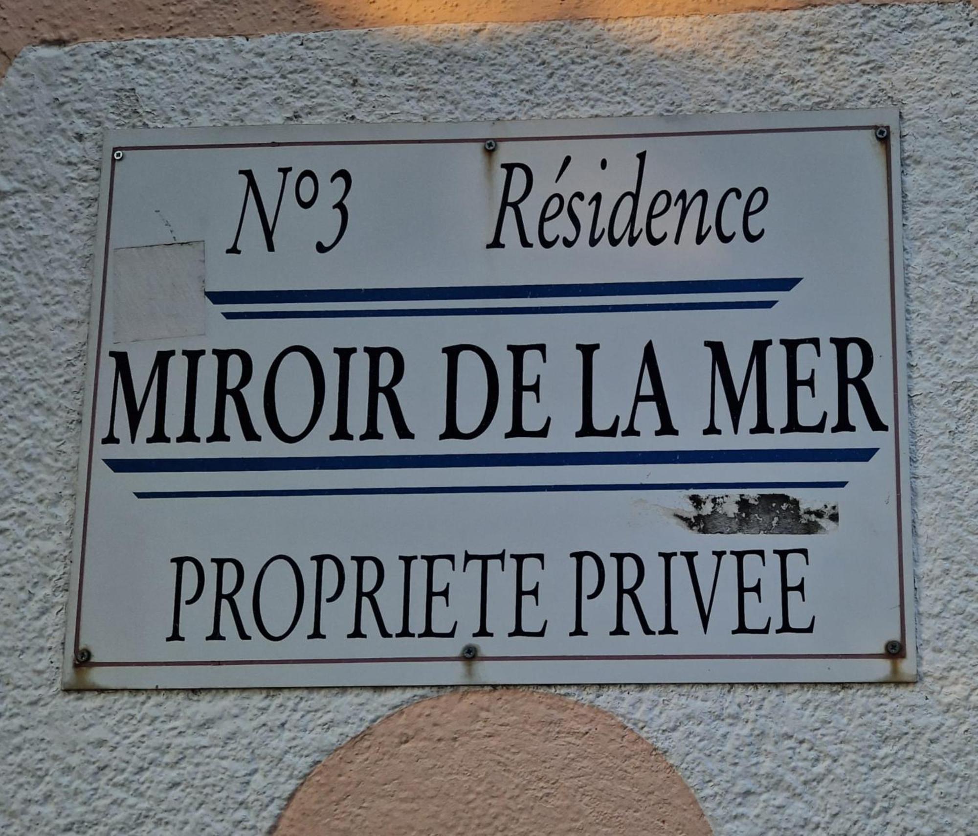 Les miroirs de la mer Saint Aygulf Extérieur photo